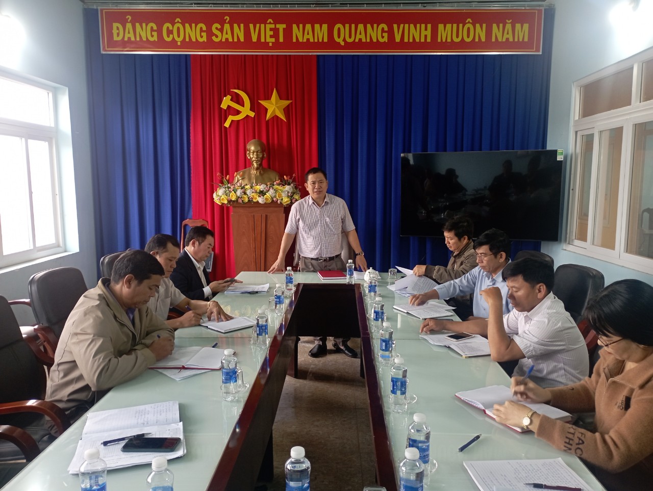 Xã Krông Buk kiểm điểm tập thể BTV Đảng ủy và cá nhân đồng chí BTV Đảng ủy xã năm 2023
